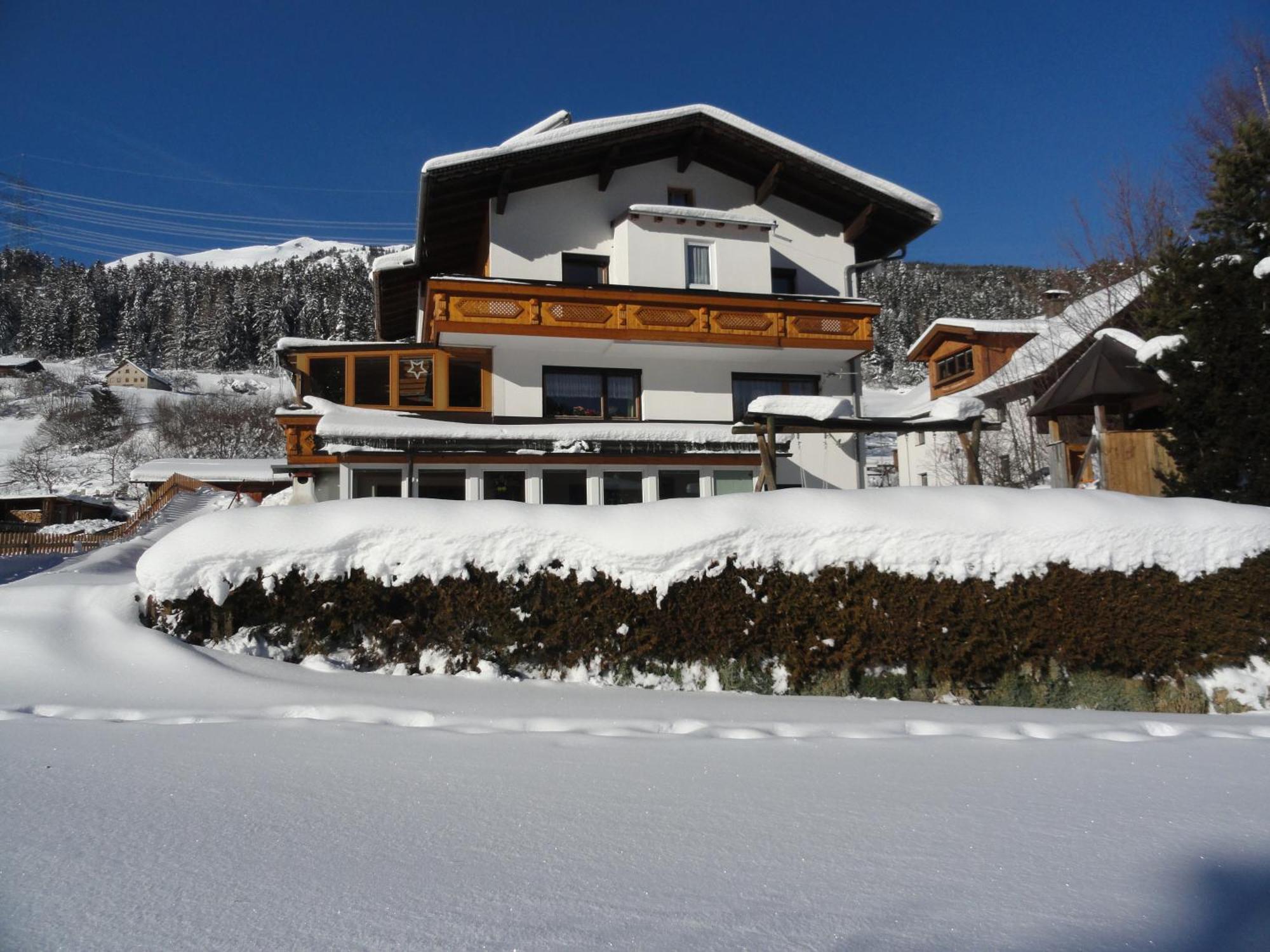 Haus Hochzeigerblick Villa Wenns Exterior photo